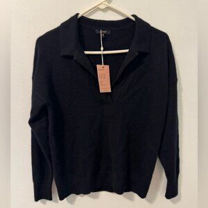 NWT Quince Classic V Neck Black Sweater Size M